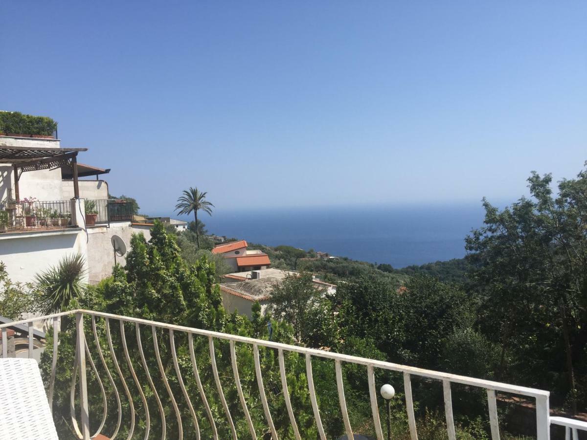 Villa Asia Holiday Home Sant'Agata sui due Golfi Eksteriør billede